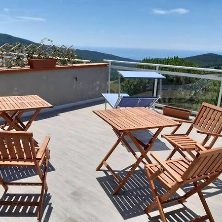Vista Sulle Isole Dell'Arcipelago Toscano Nibbiaia المظهر الخارجي الصورة